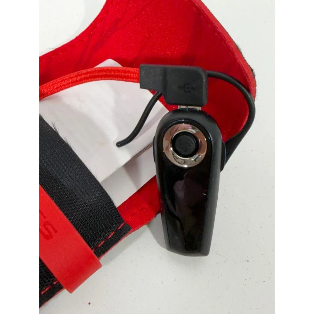 Plantronics over the ear Bluetooth Headset explorer 232 &‎ Charging Case set